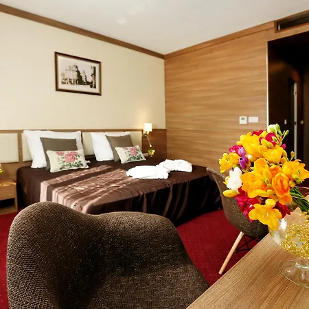 Coop, Hotel 4*